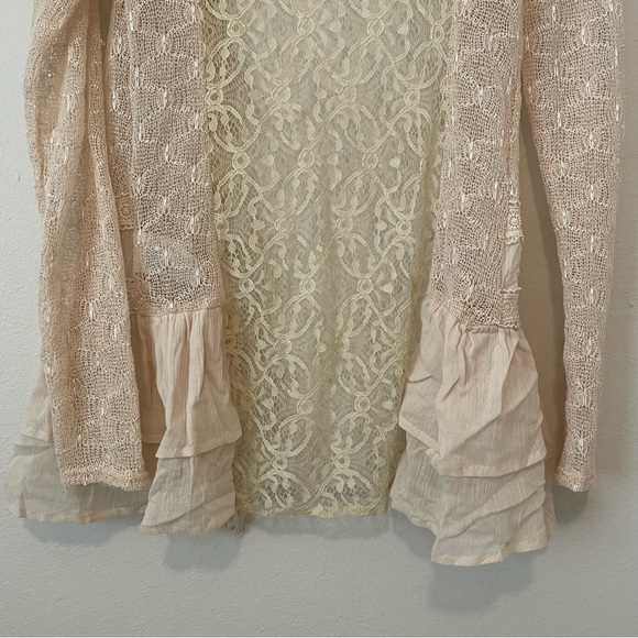 Anthropologie a’reve Sequin Lace Top Size Small NWT - Picture 7 of 7